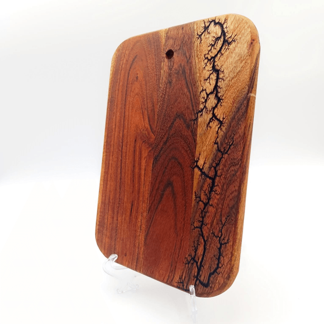 Planche de présentation en acacia 