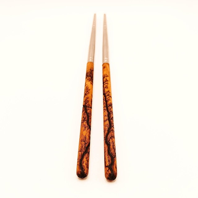 Baguettes en bois de poirier 
