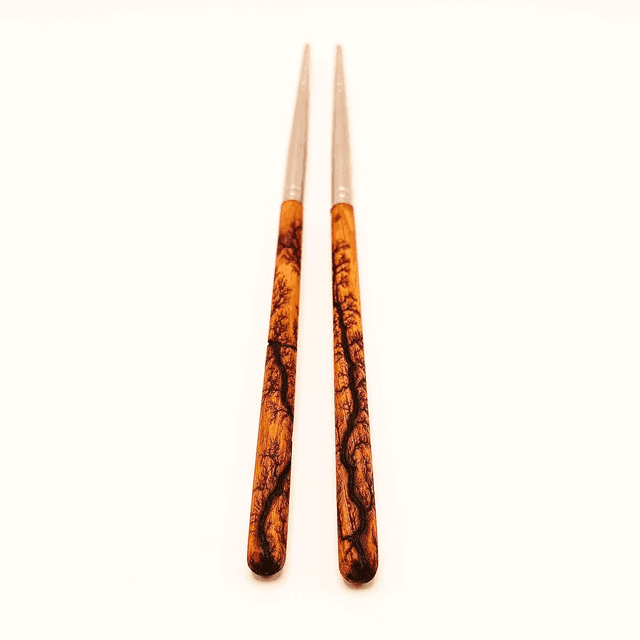 Baguettes en bois de poirier 